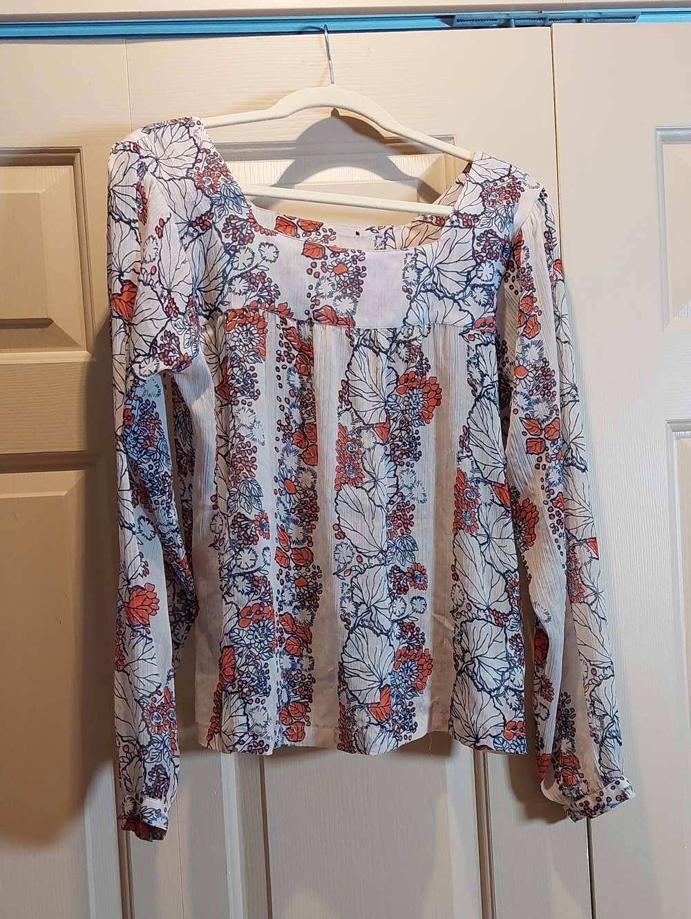 Women’s Floral Long-Sleeve Square Neck Top - White with Coral & Navy